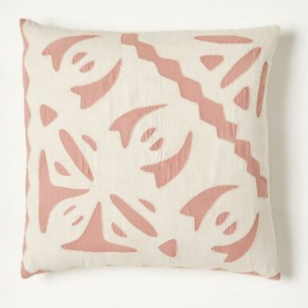 NWT West Elm Barcela Reverse Applique Pillow Cover 20 x 20 Blush and Cream